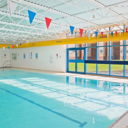 Holiday Inn Chester South By Ihg Εξωτερικό φωτογραφία